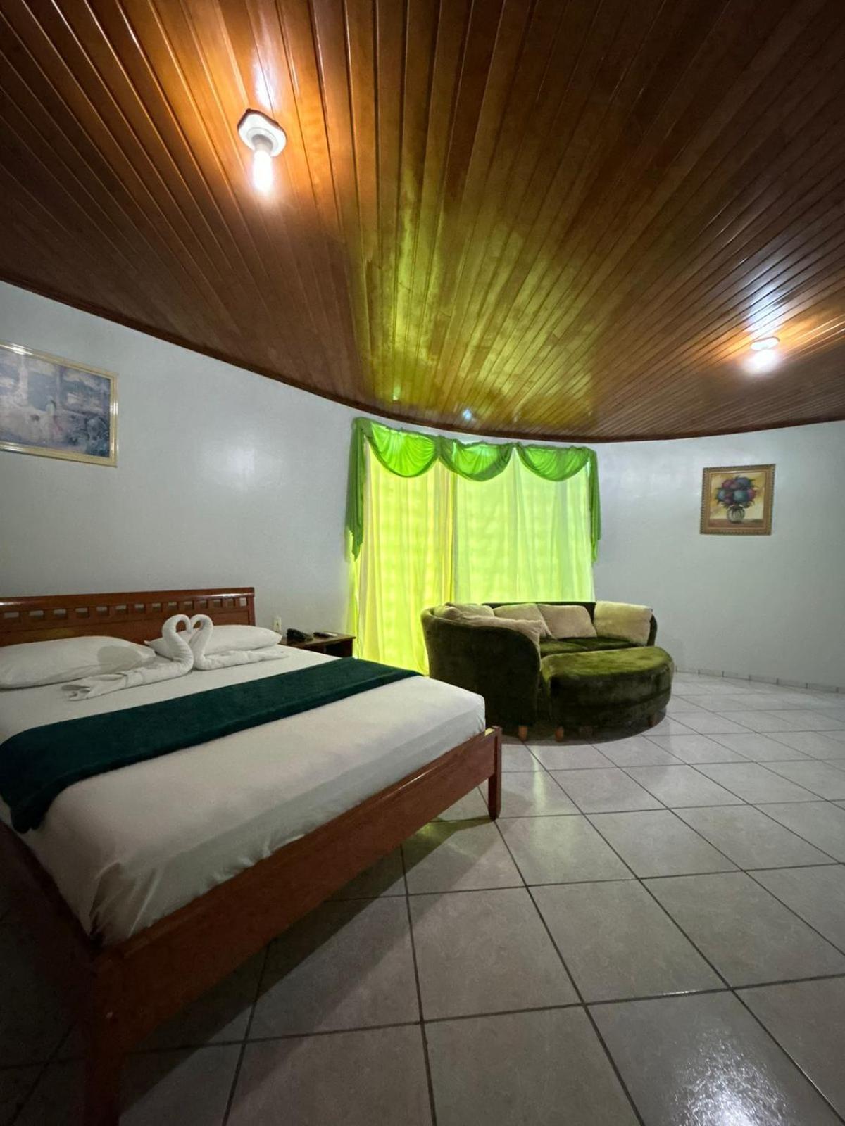 Swamy Hotel Cruzeiro do Sul  Szoba fotó