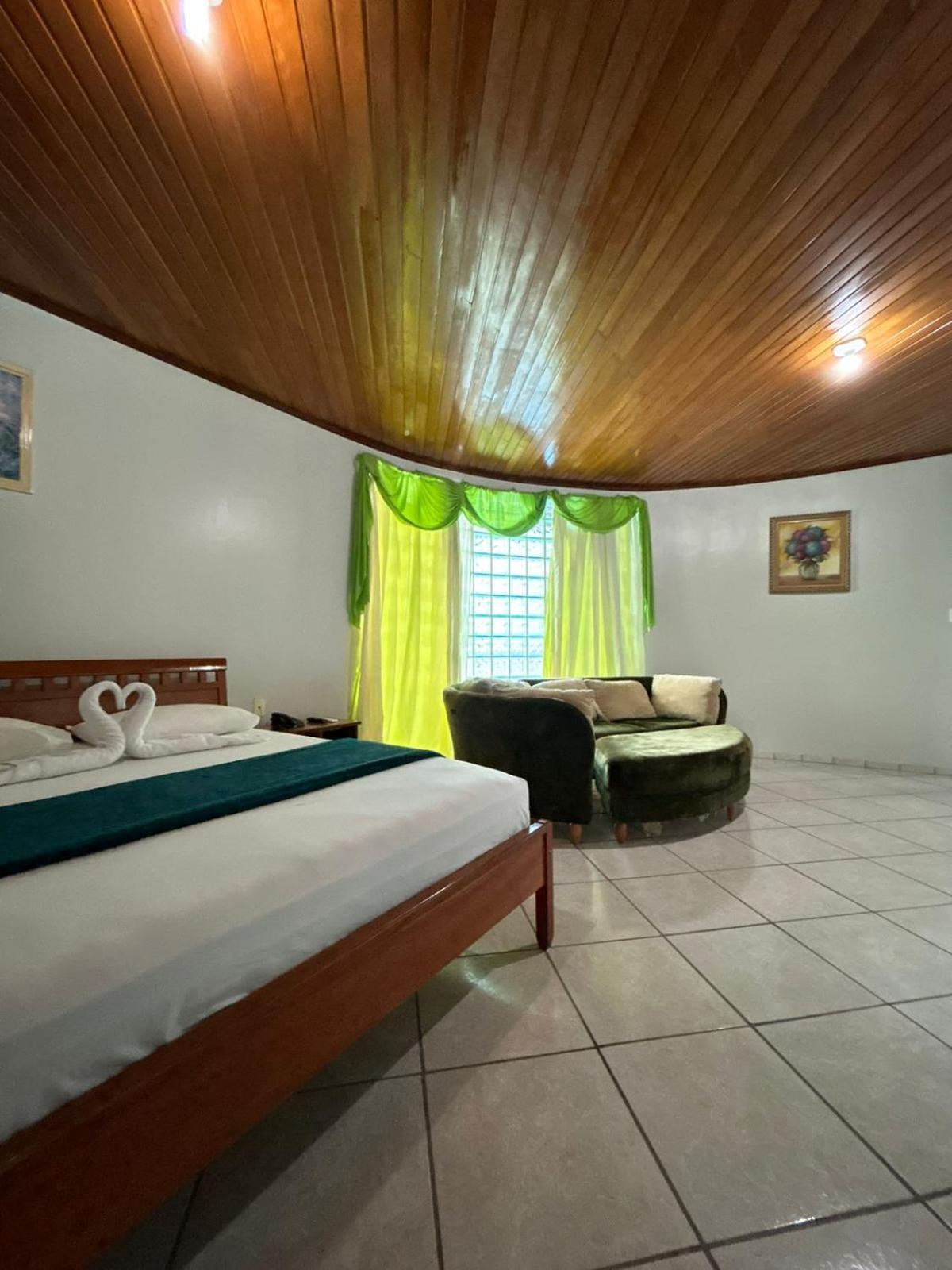 Swamy Hotel Cruzeiro do Sul  Szoba fotó